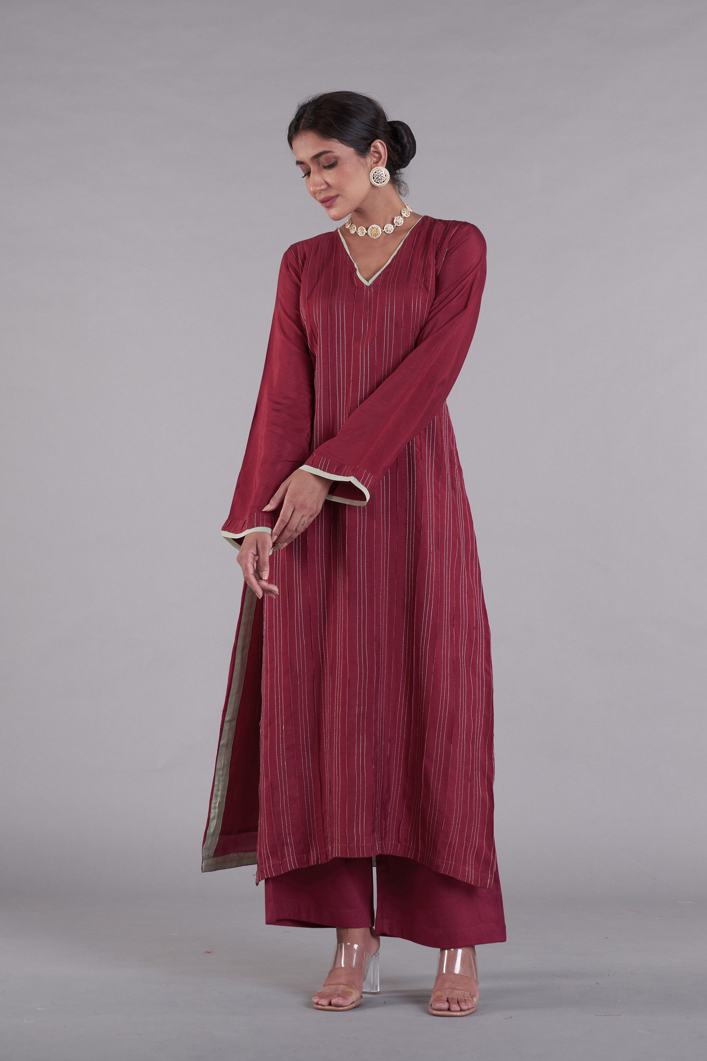 Gulnaaz Straight Kurta Set