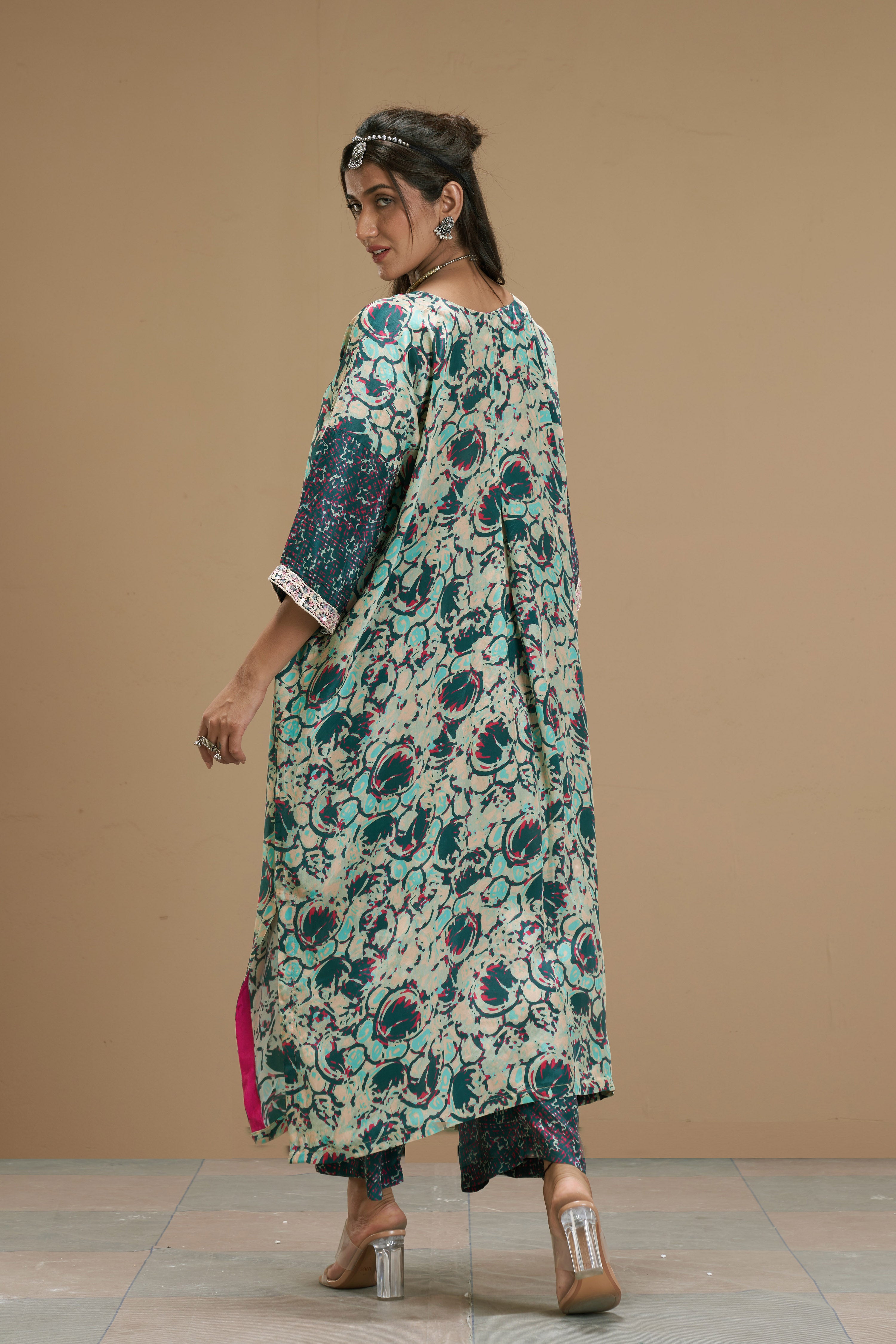 Taabir Printed Kurta Set