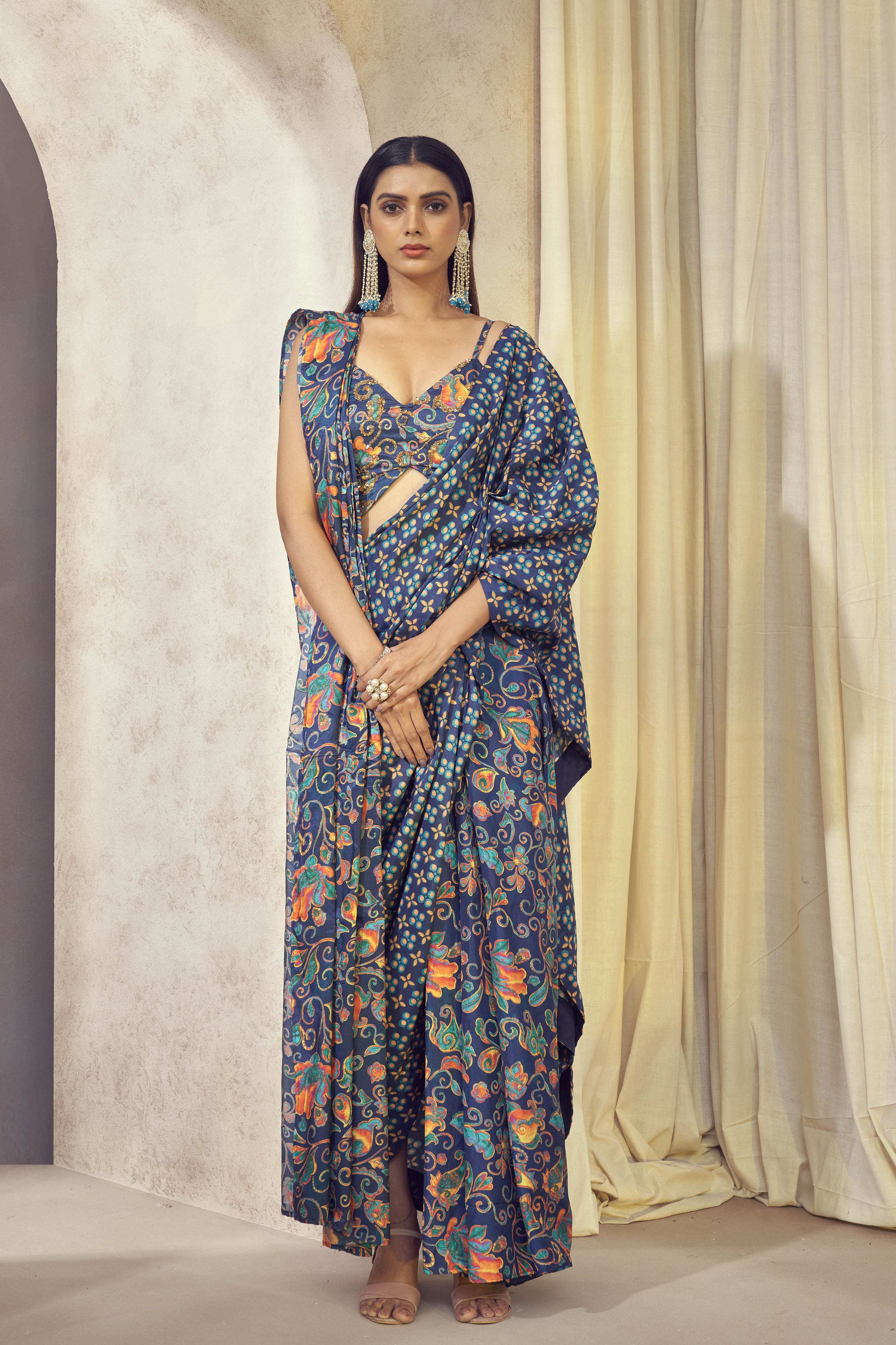 Maaya Pre Drape Double Pallu Saree With Butterfly Top