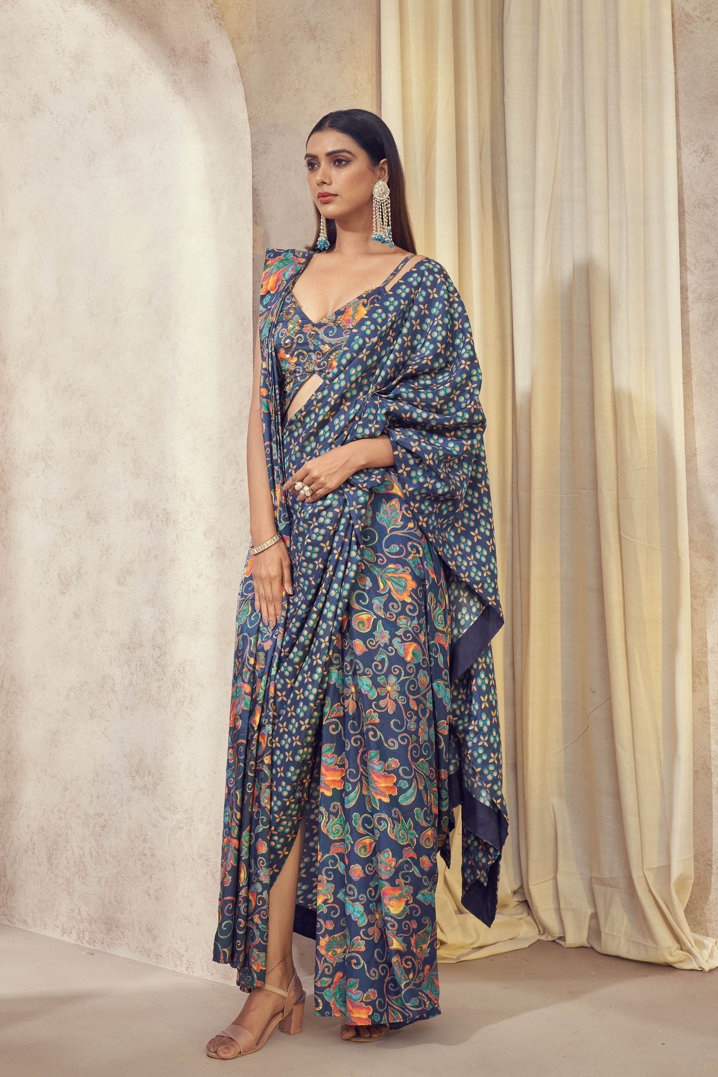 Maaya Pre Drape Double Pallu Saree With Butterfly Top