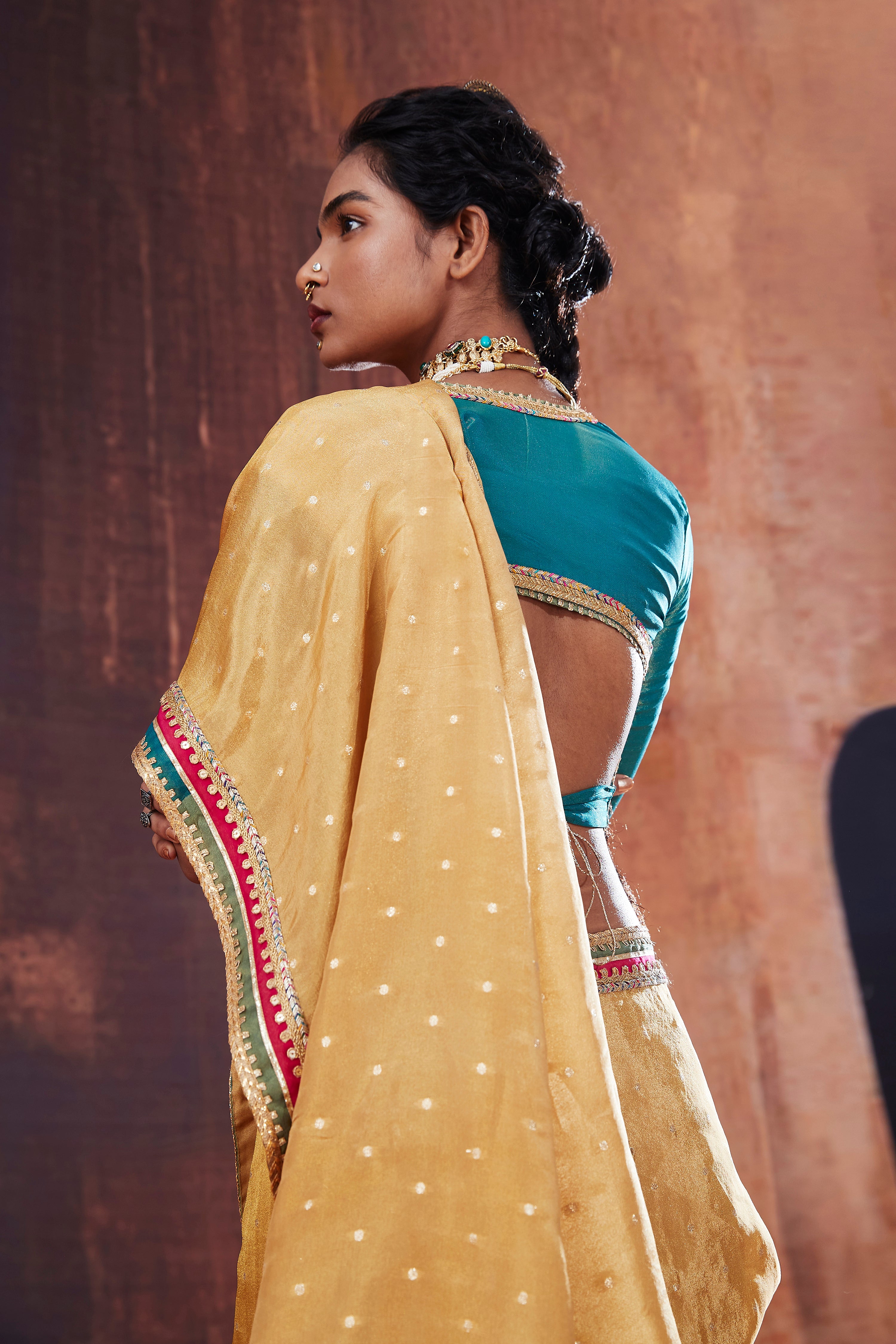Gold Tissue Jacquard Saree Set