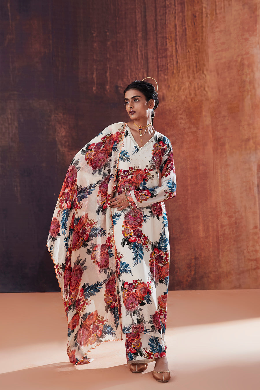 Ivory Floral Printed Kurta Set