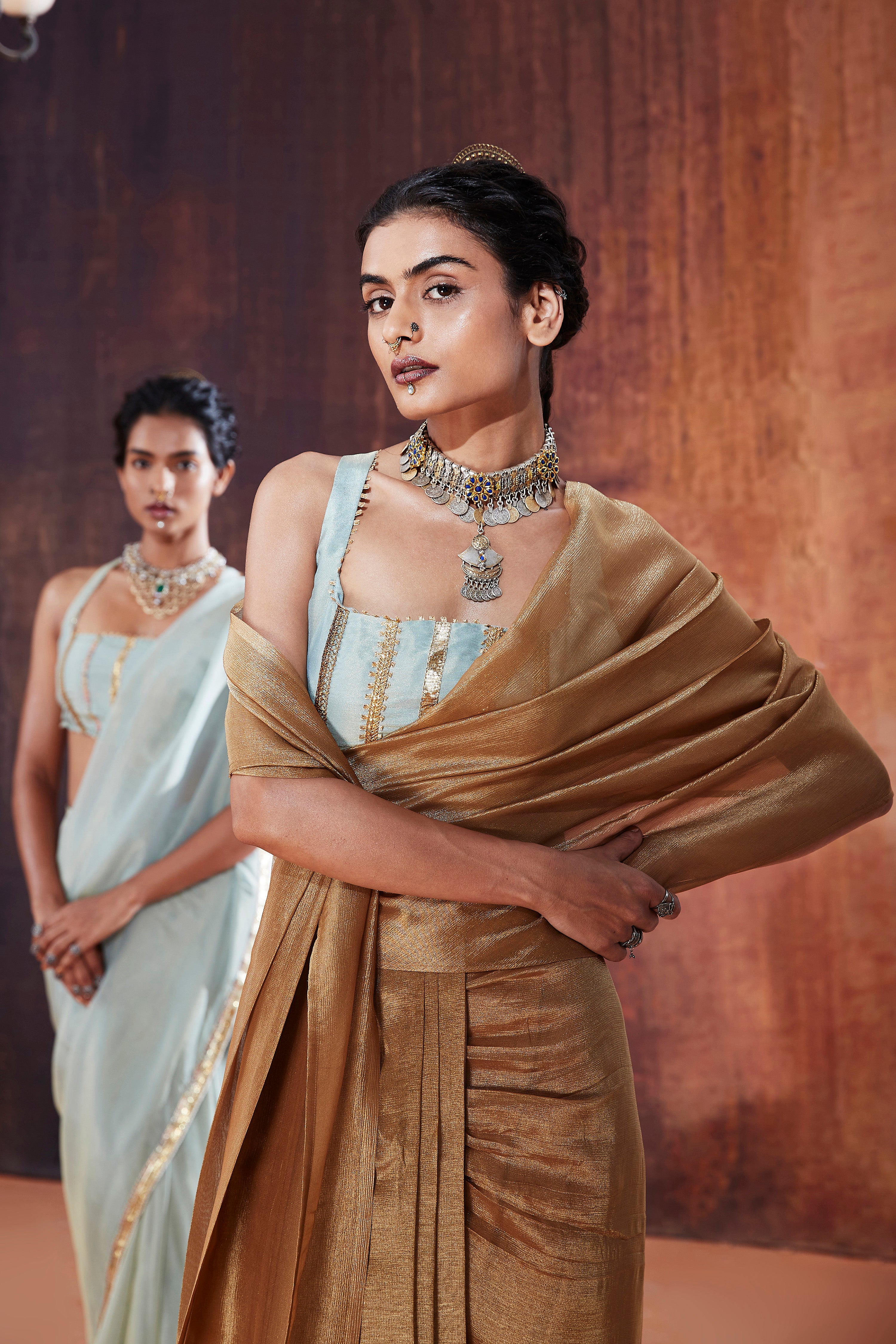 Gold Crush Tissue Pre-drape saree