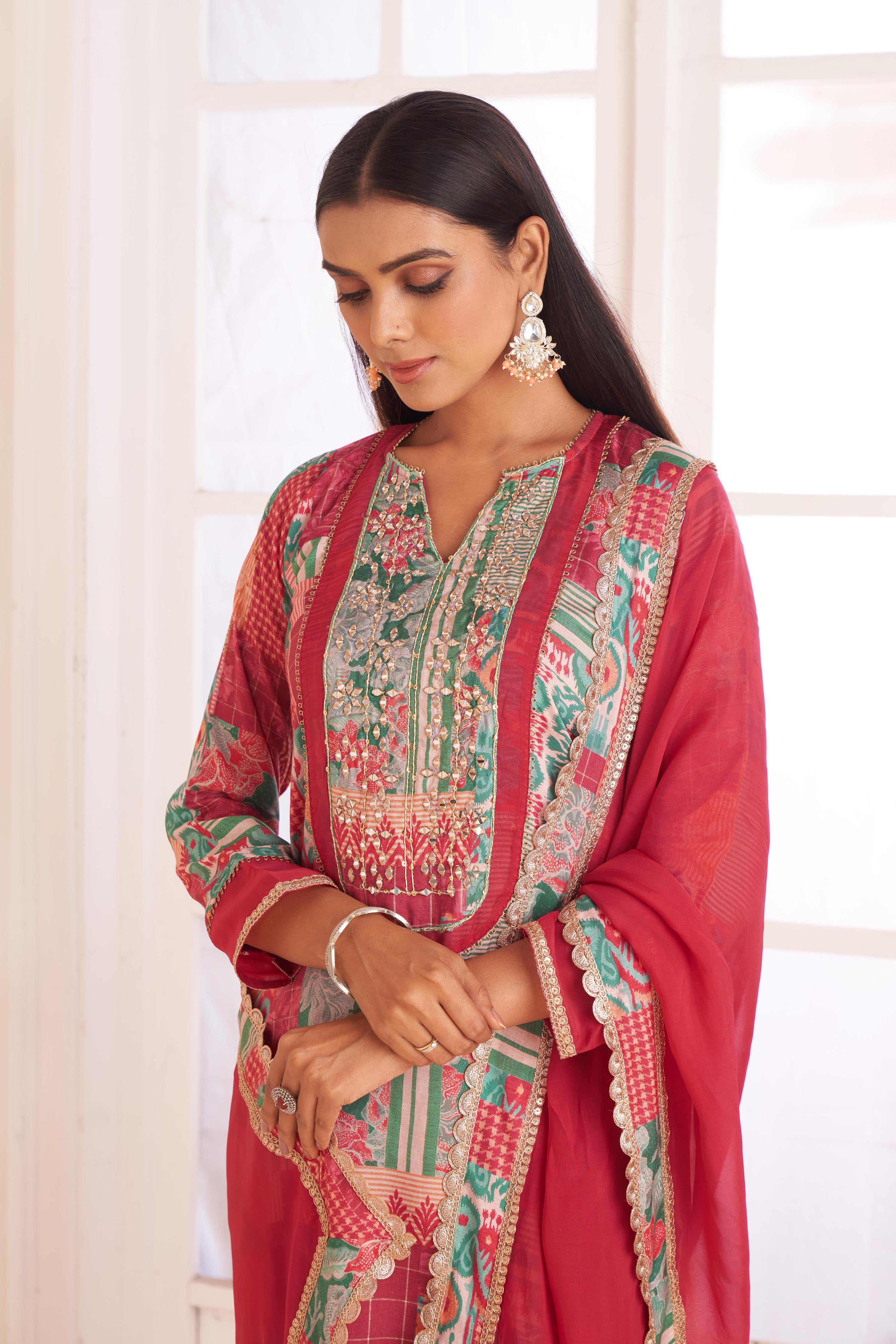 Green abstract print & embroidered kurta set