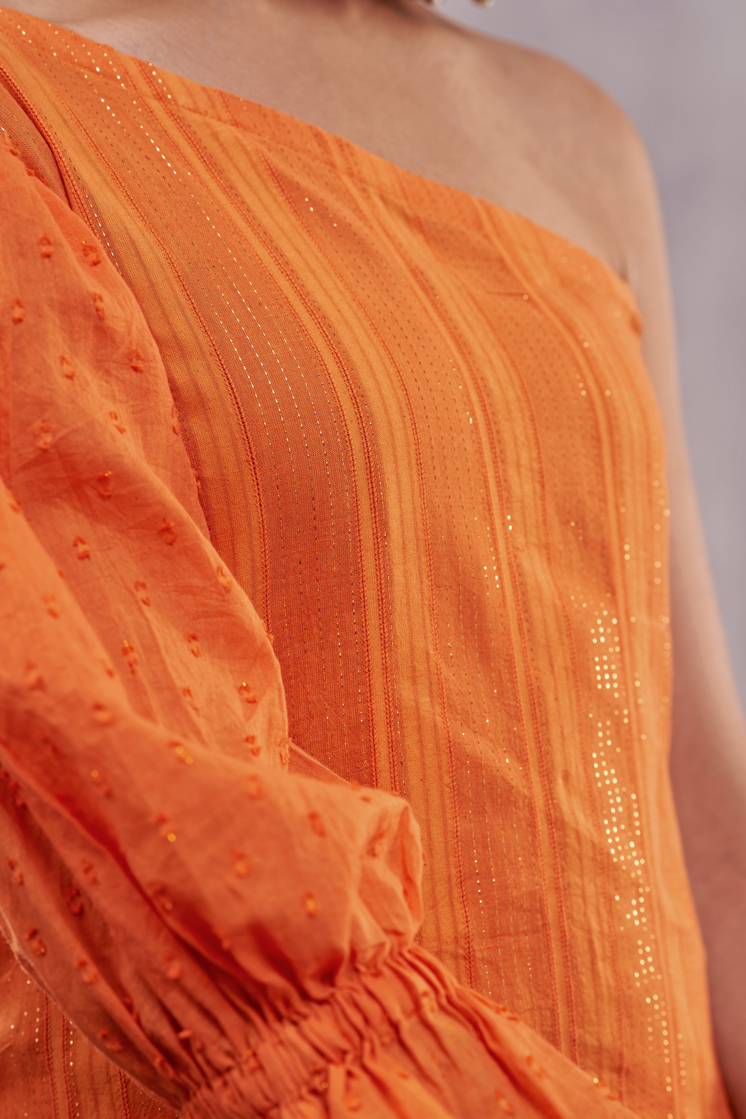 Ulfat Piñata Orange One Shoulder Kurta Set