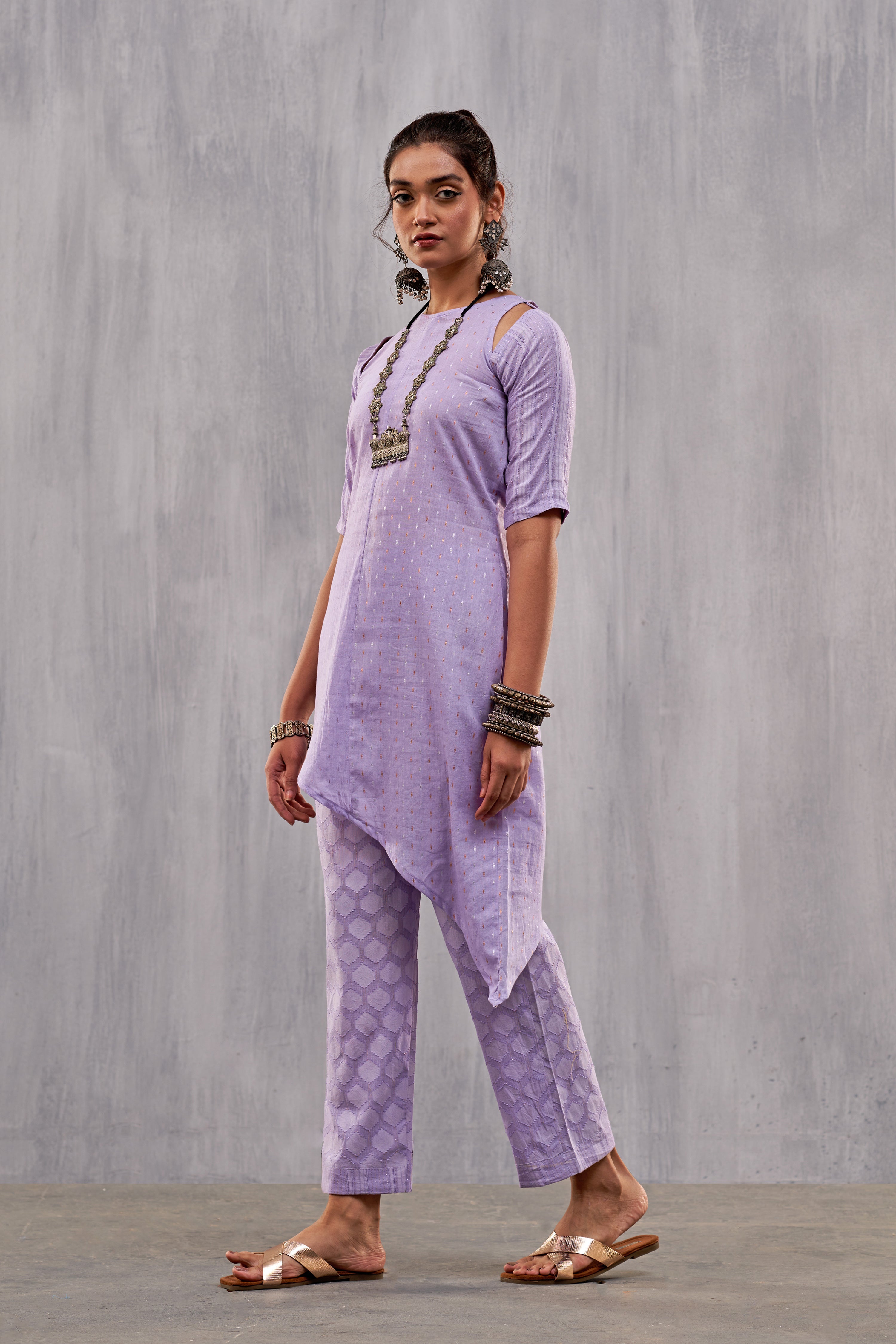 Ulfat Lilac Paneled Kurta Set