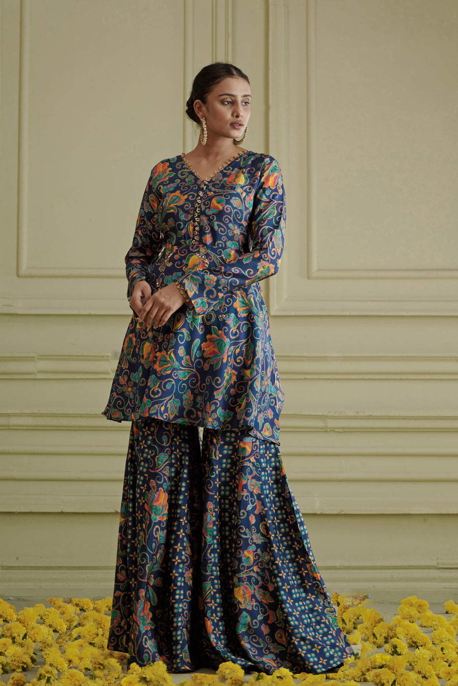 Maaya Kalidar Sharara Set