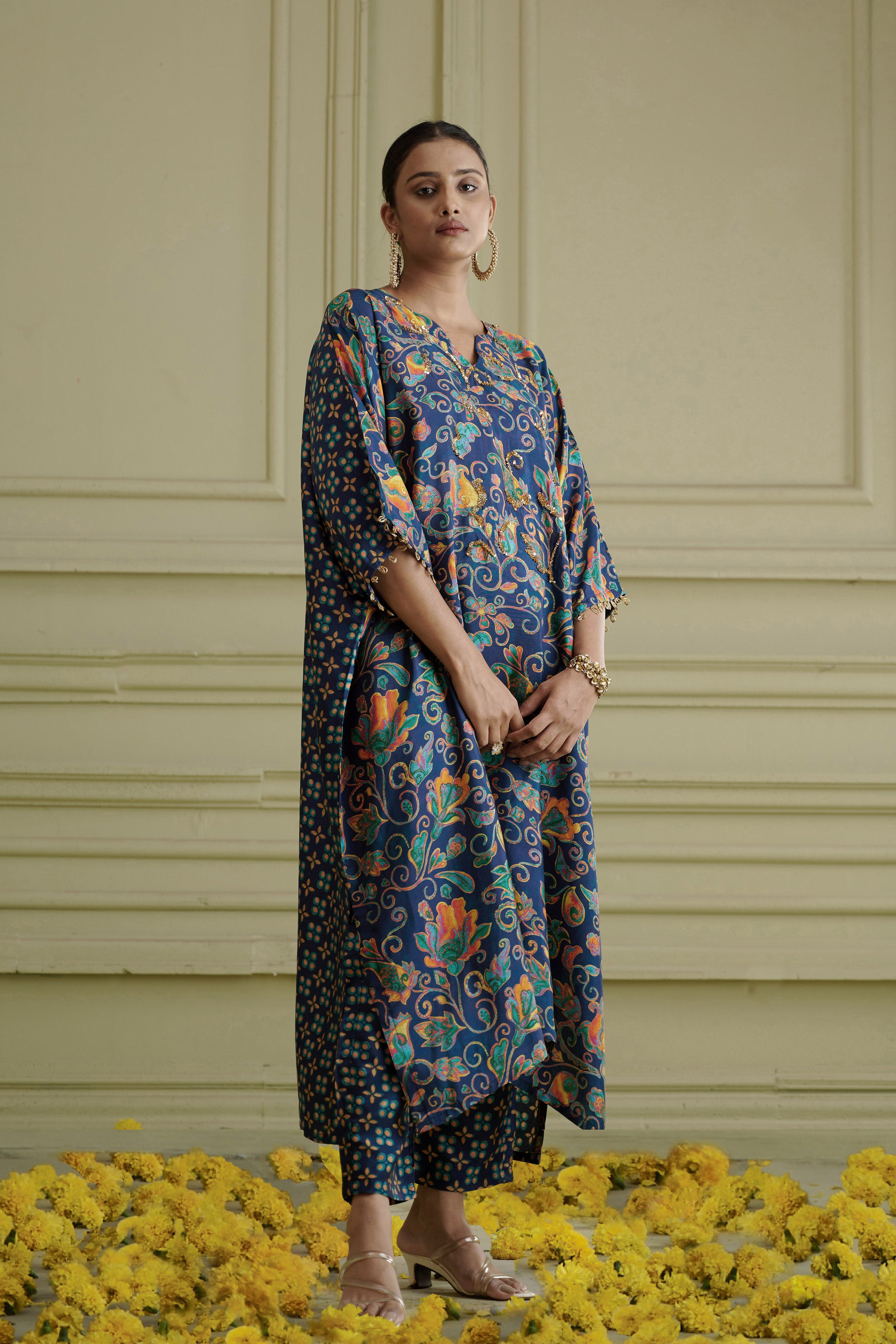 Maaya Kaftan Set