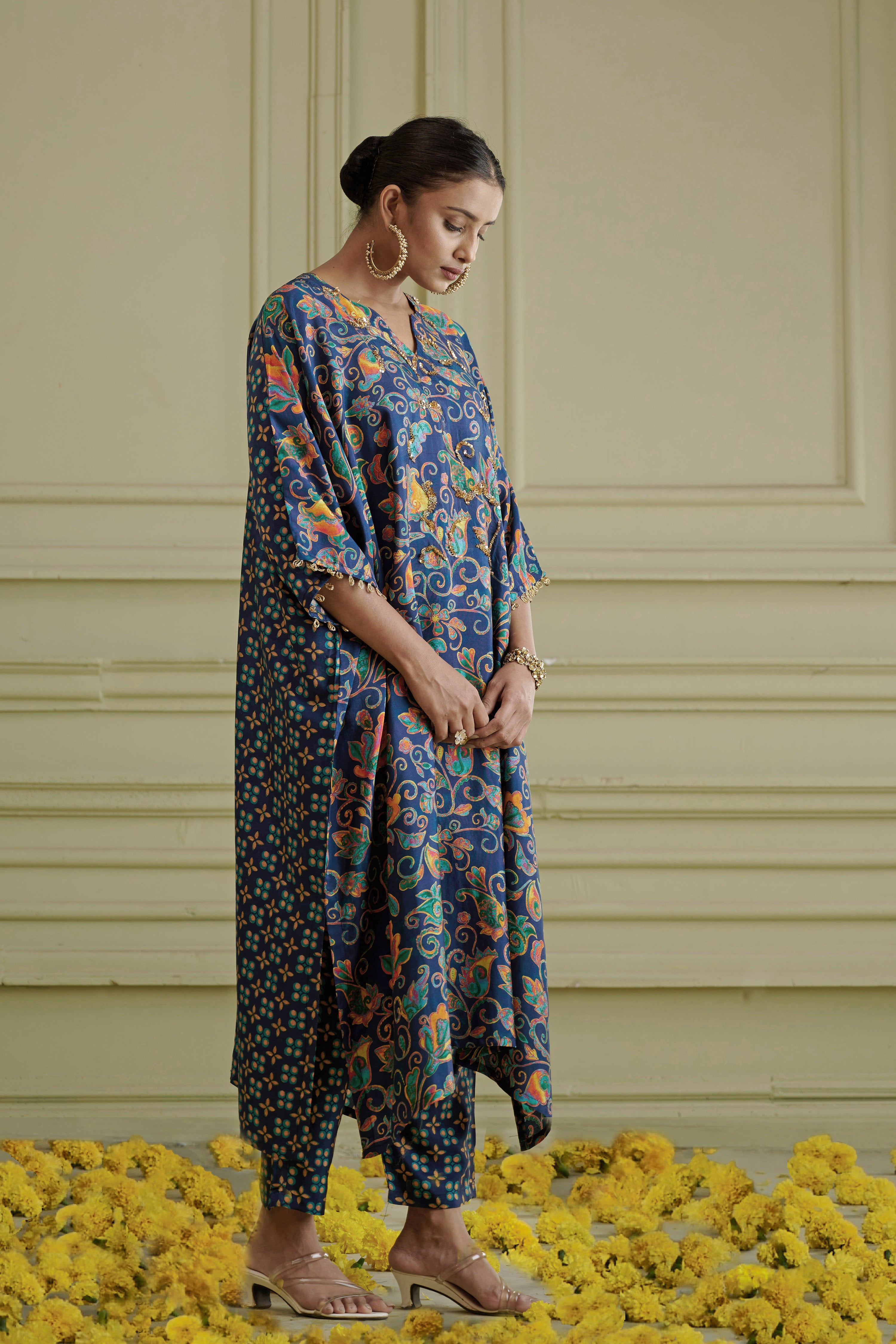 Maaya Kaftan Set