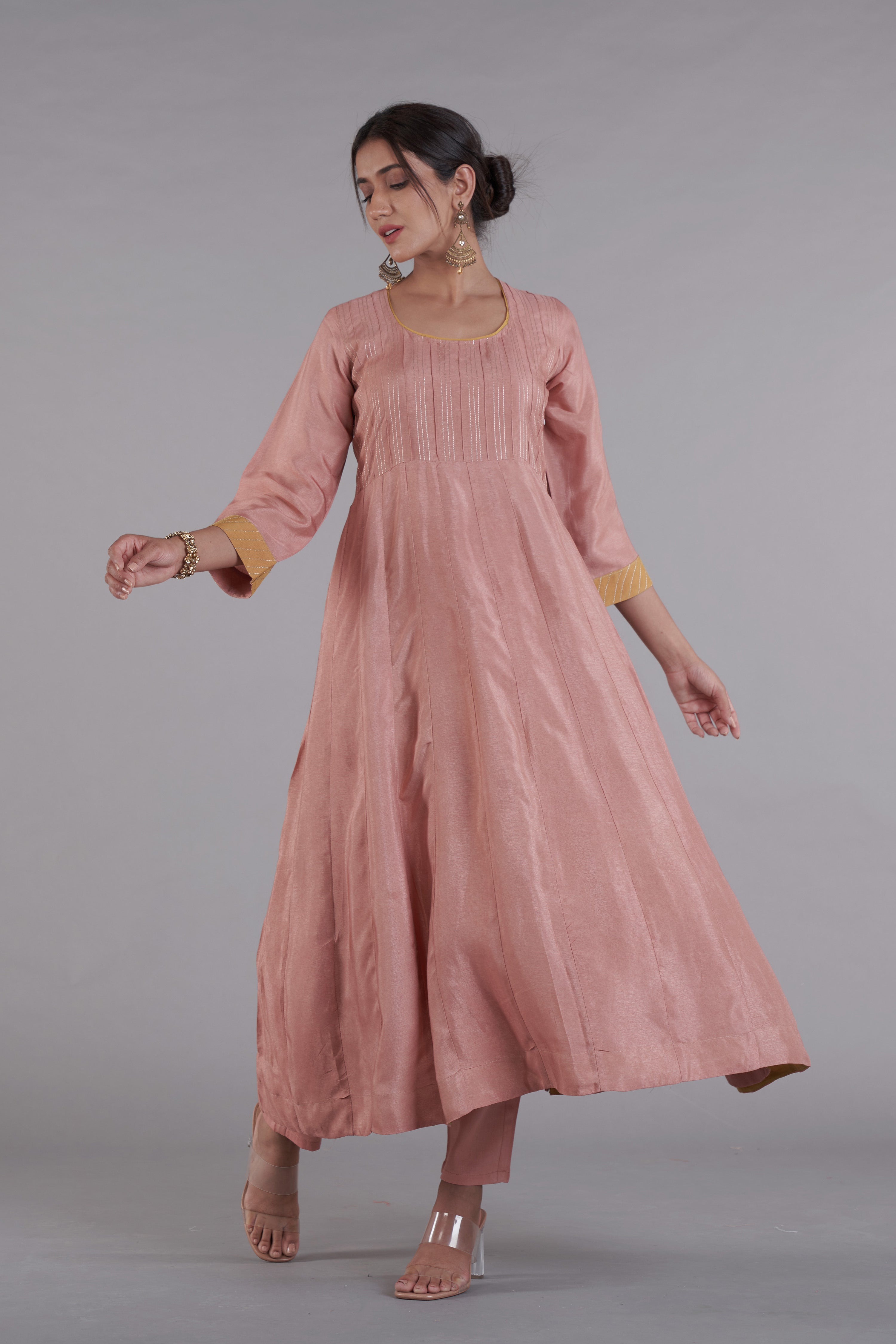 Gulnaaz Anarkali Set