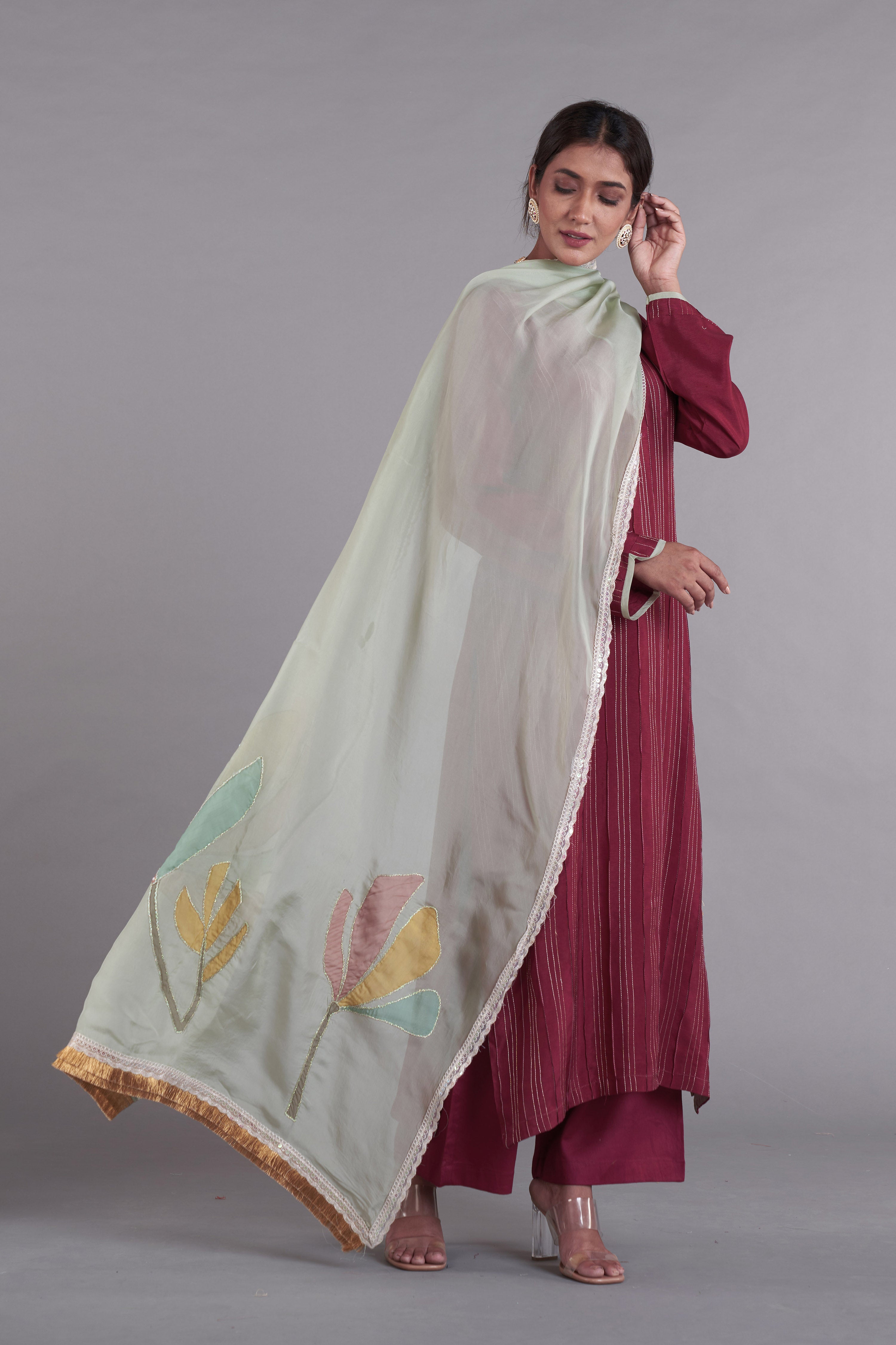 Gulnaaz Straight Kurta Set