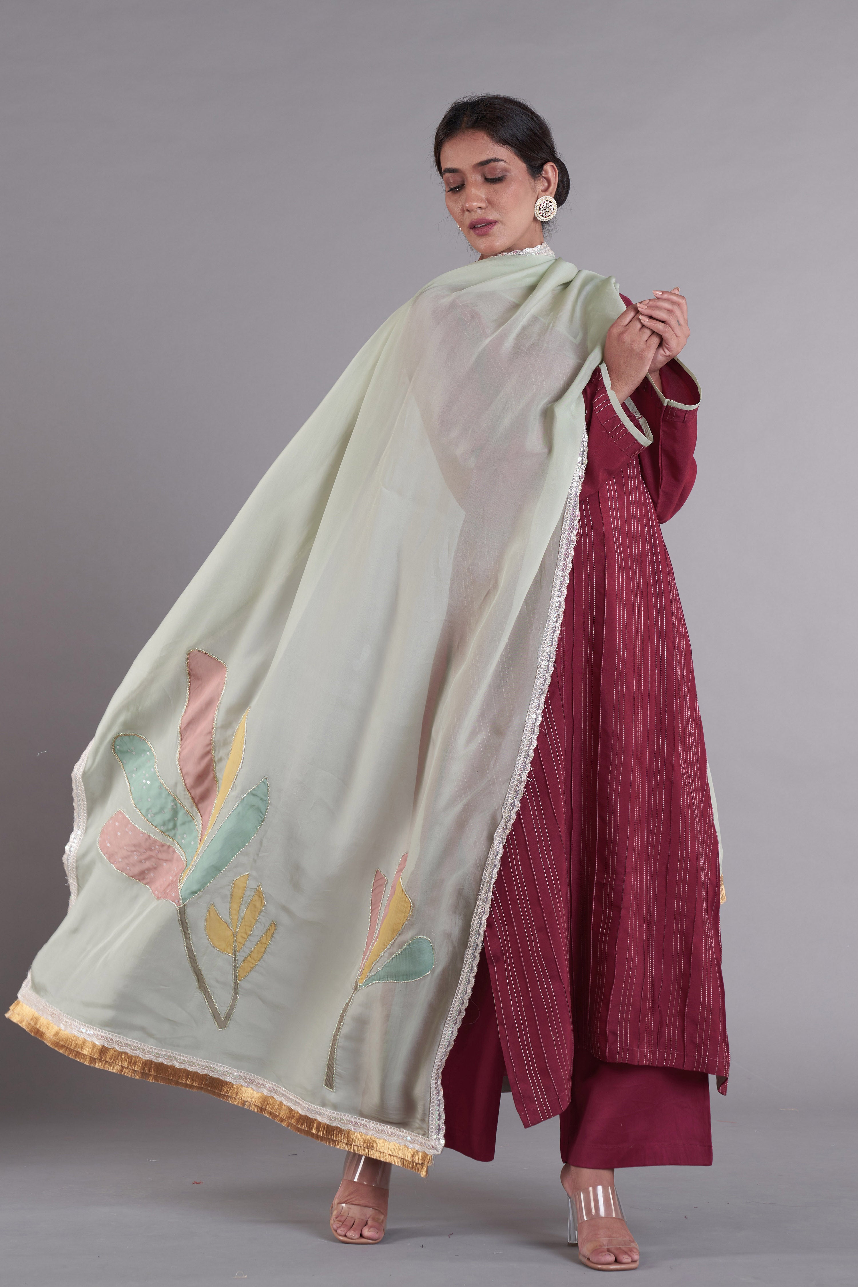 Gulnaaz Straight Kurta Set