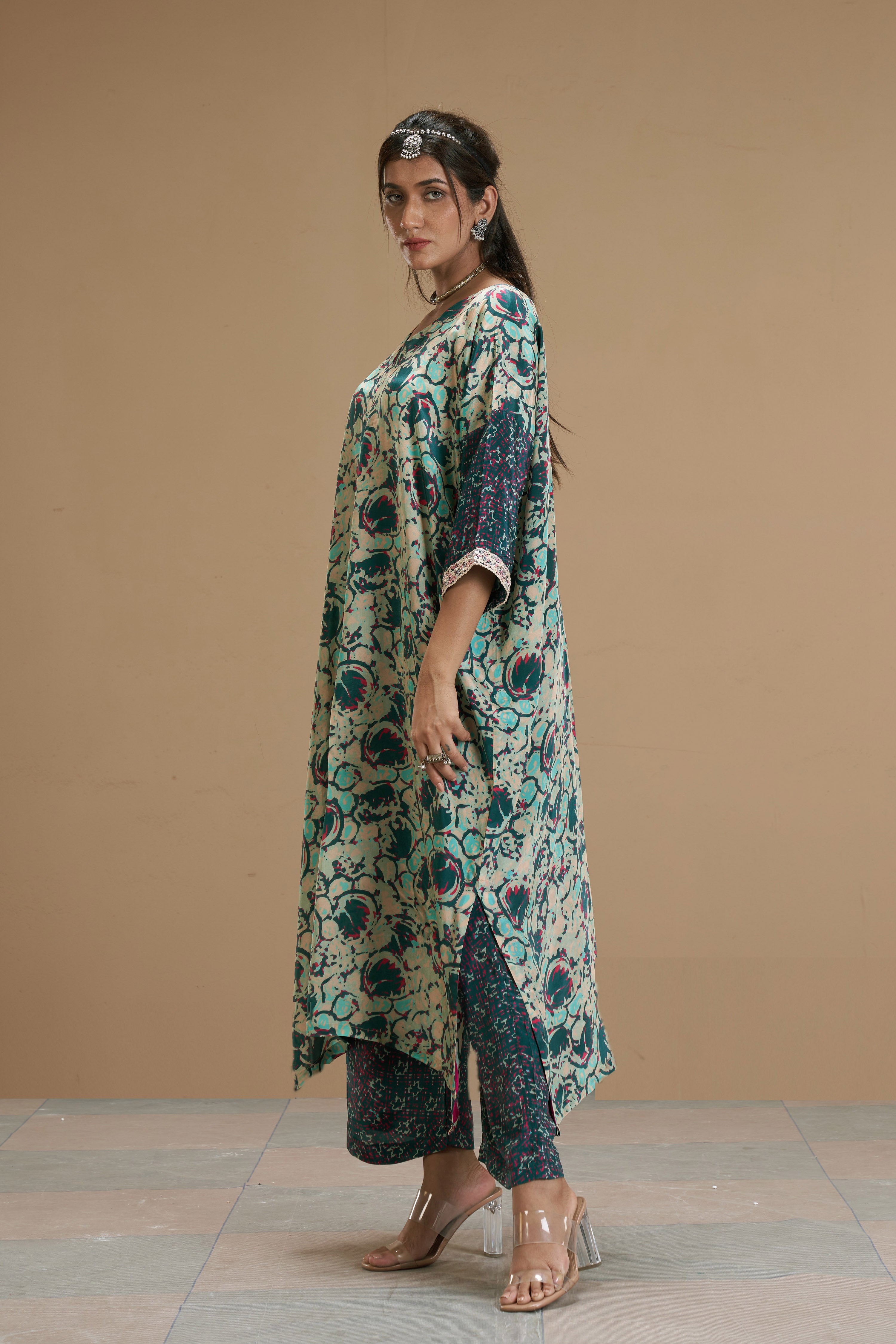 Taabir Printed Kurta Set