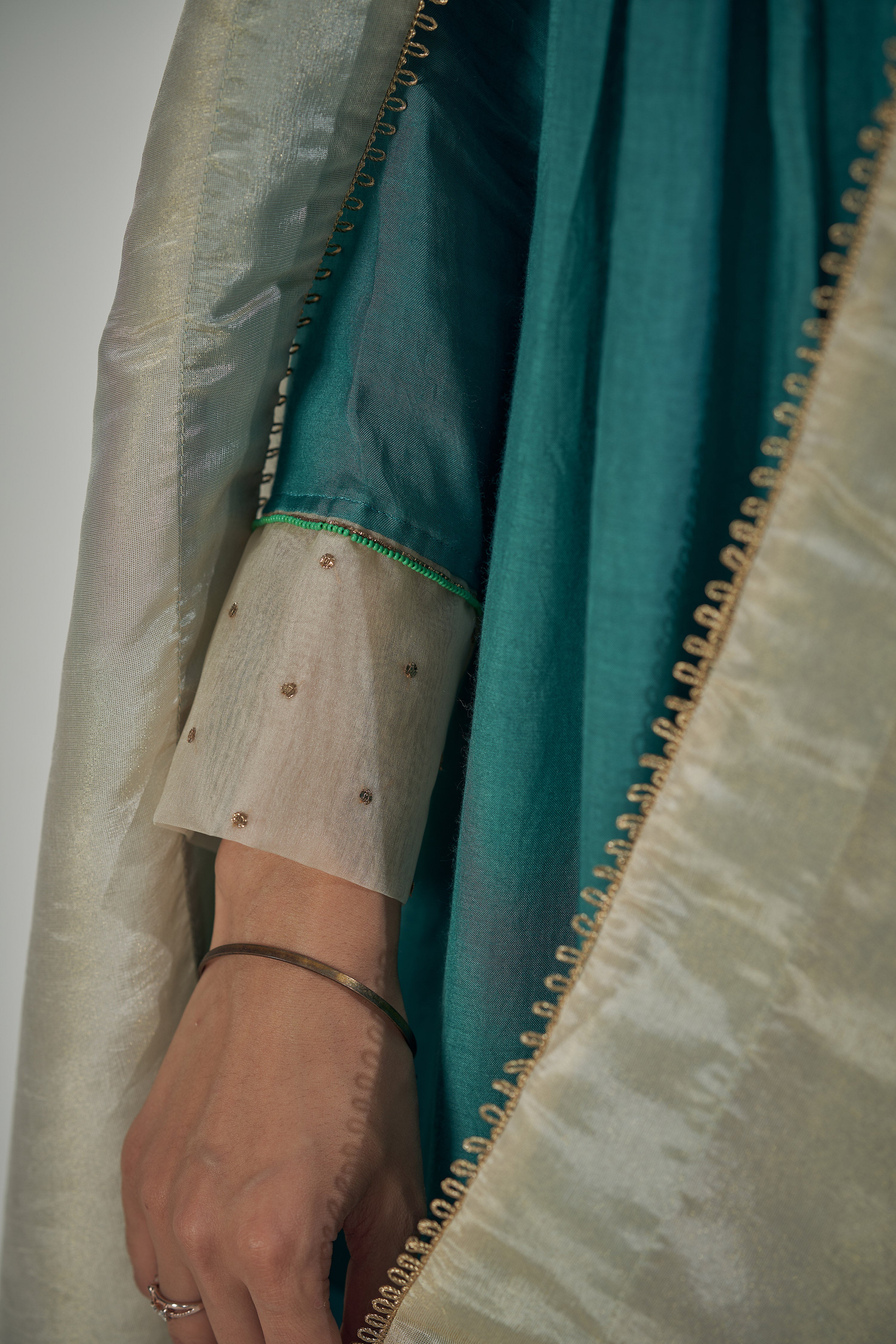 Shiiriin Gathered Kurta Set