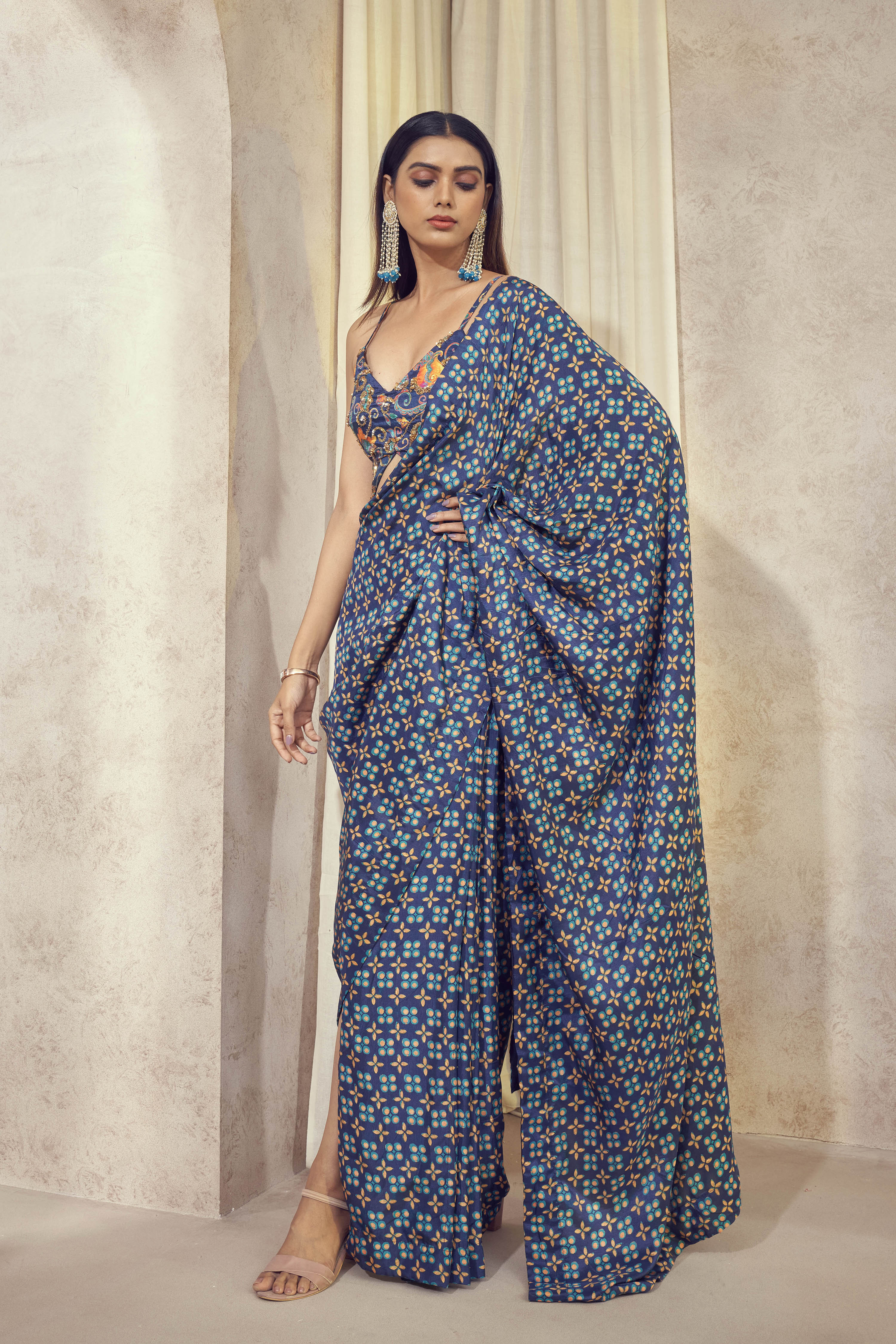 Maaya Pre Drape Saree With Butterfly Top