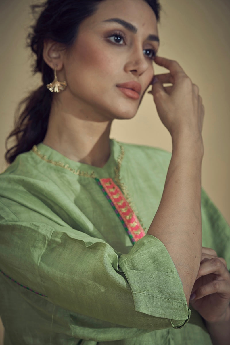 Ta’aruf Sage Green Kurta Set