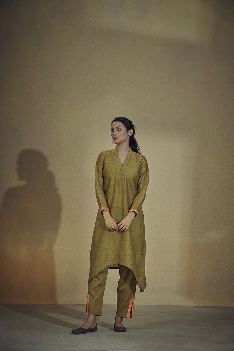 Ta’aruf Medium Oak Kurta Set