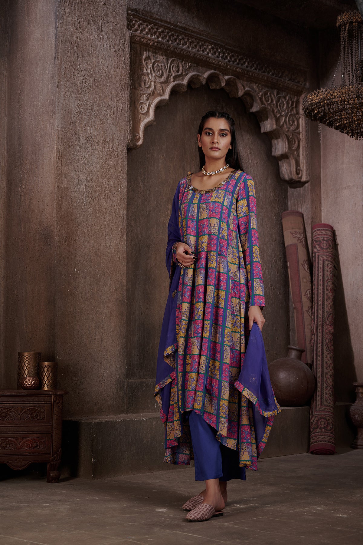 Zaha Anarkali Set