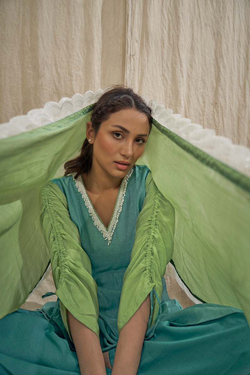 Shiiriin Pearl Detailed Kurta Set